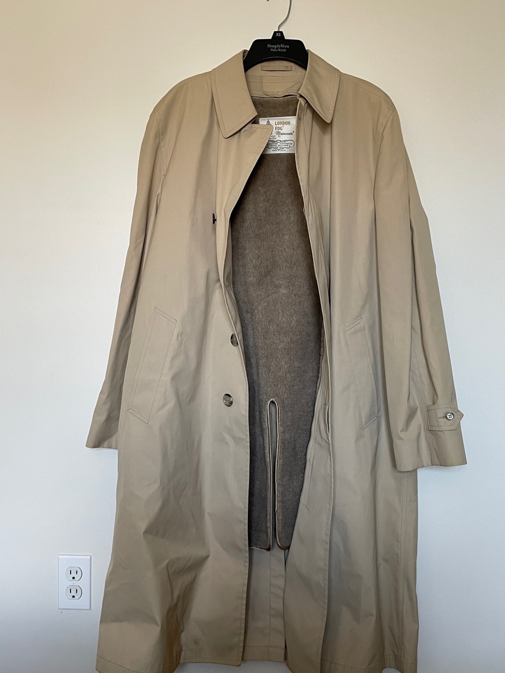 Vintage London Fog Men's Trench Coat in Beige